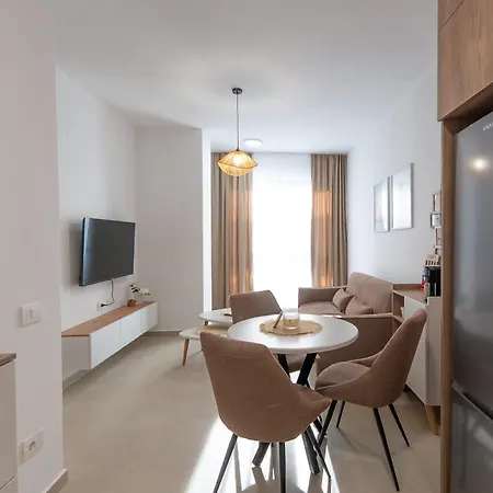 Liburna Coastal Collection * Golem (Tirana)