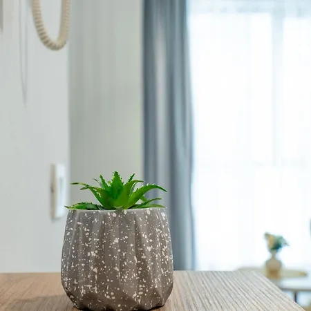 Liburna Coastal Collection Golem (Tirana)